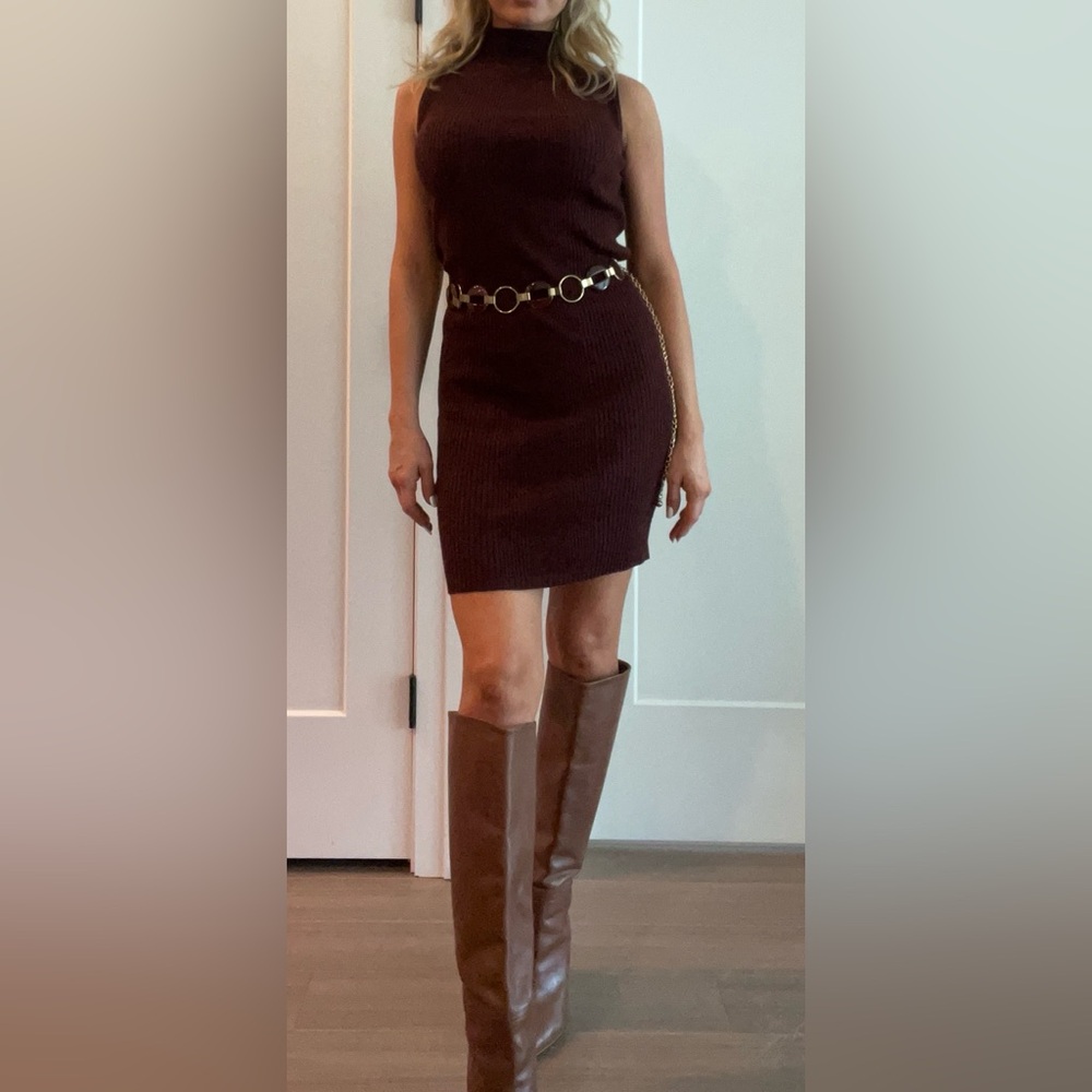 Sleeveless mock-neck  sweater midi dress
